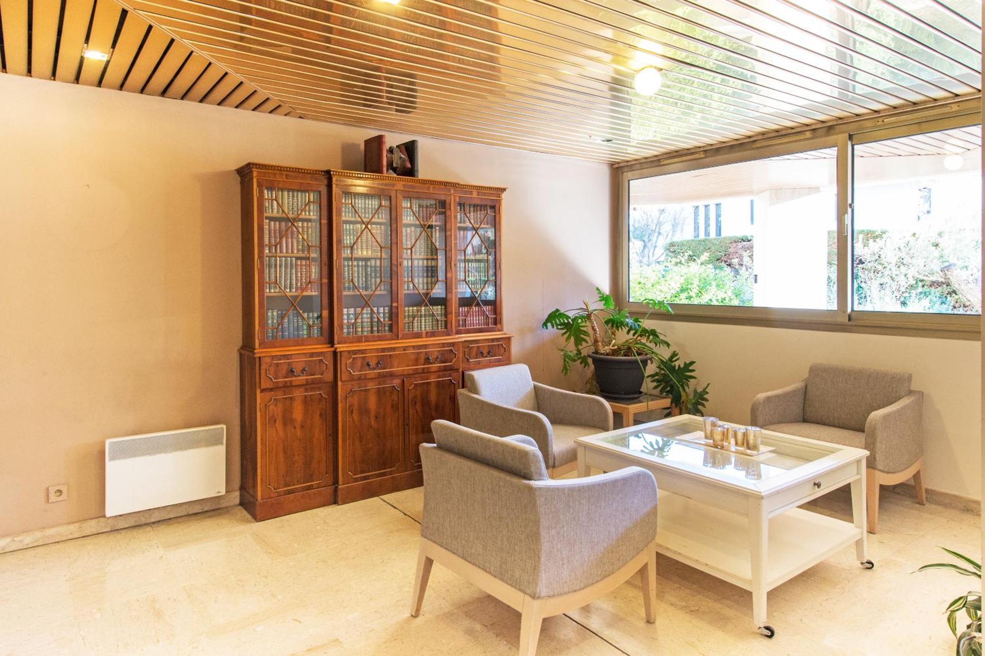 Renove - Terrasse - Parking - Bm Leilighet